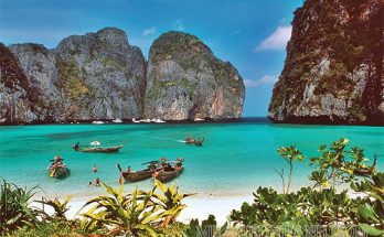 Phuket là một địa điểm du lịch nổi tiếng của Thái Lan